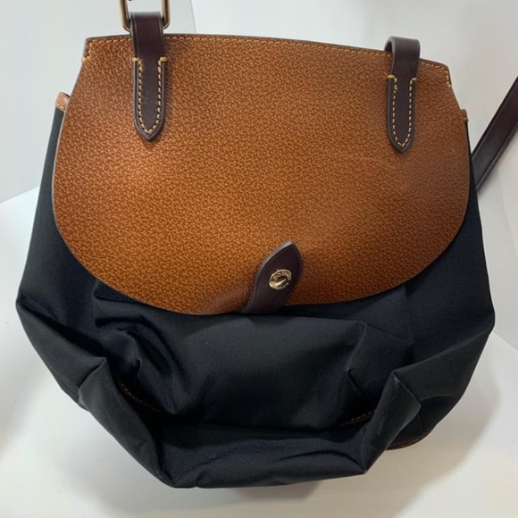 Rare Dooney & Bourke Crossbody Bag, EUC, Black/Tan - Picture 1 of 13
